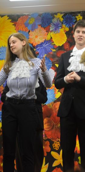 photo 253